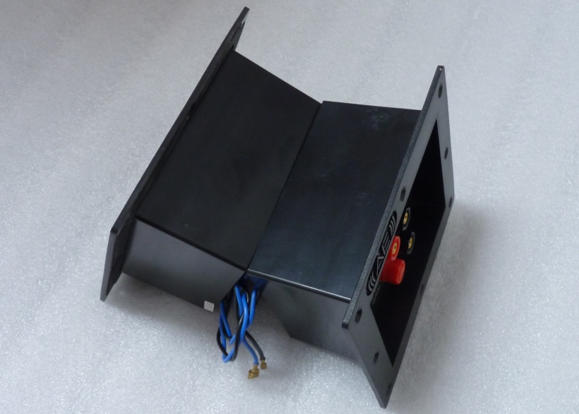 lowestoft-stereo A E 105 Crossovers Image 3