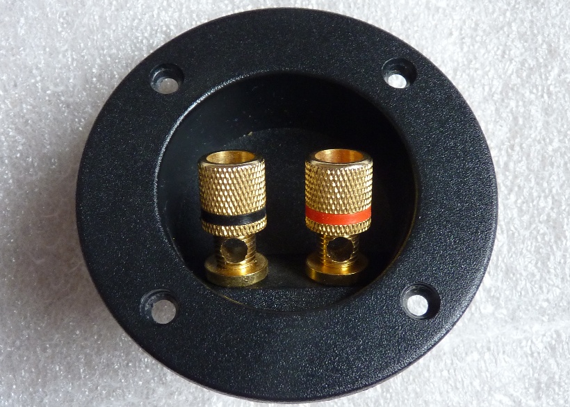 lowestoft stereo Mordaunt Short MS302 Terminals Image 4